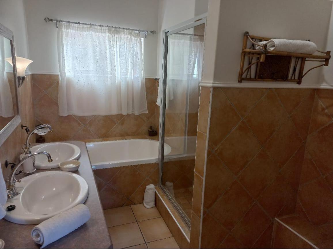 Villa Vista Cottage. ポート・アルフレッド 部屋 写真